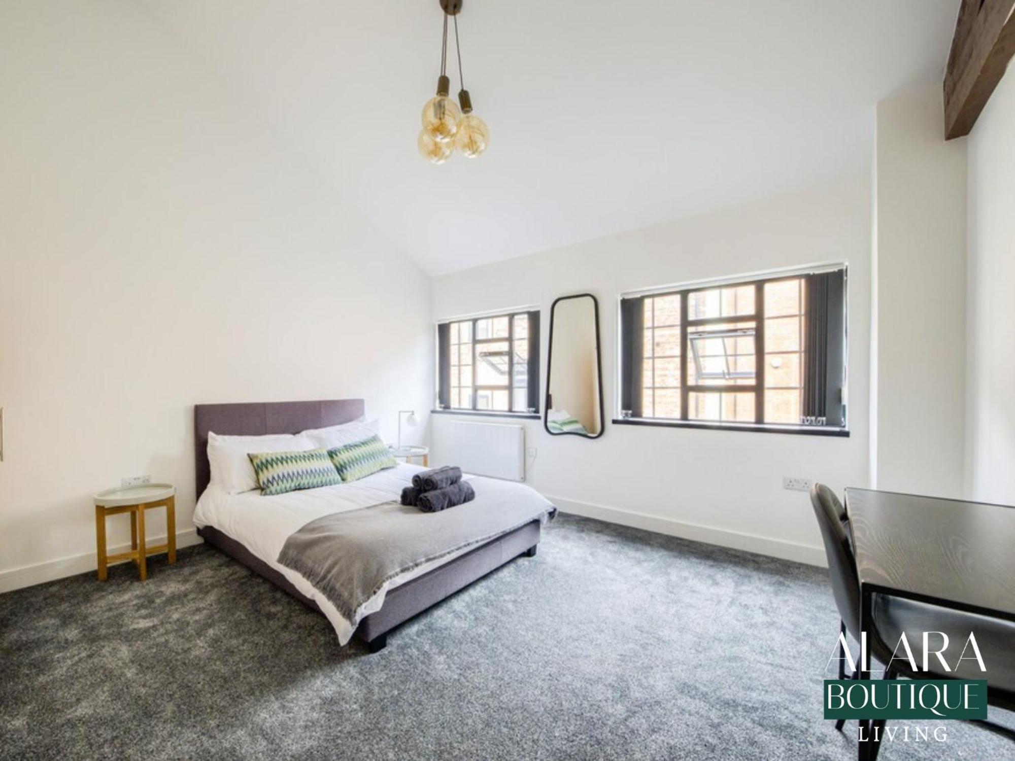 Appartement Luxury 3 Floor Townhouse Birmingham - Alara Boutique Living Extérieur photo