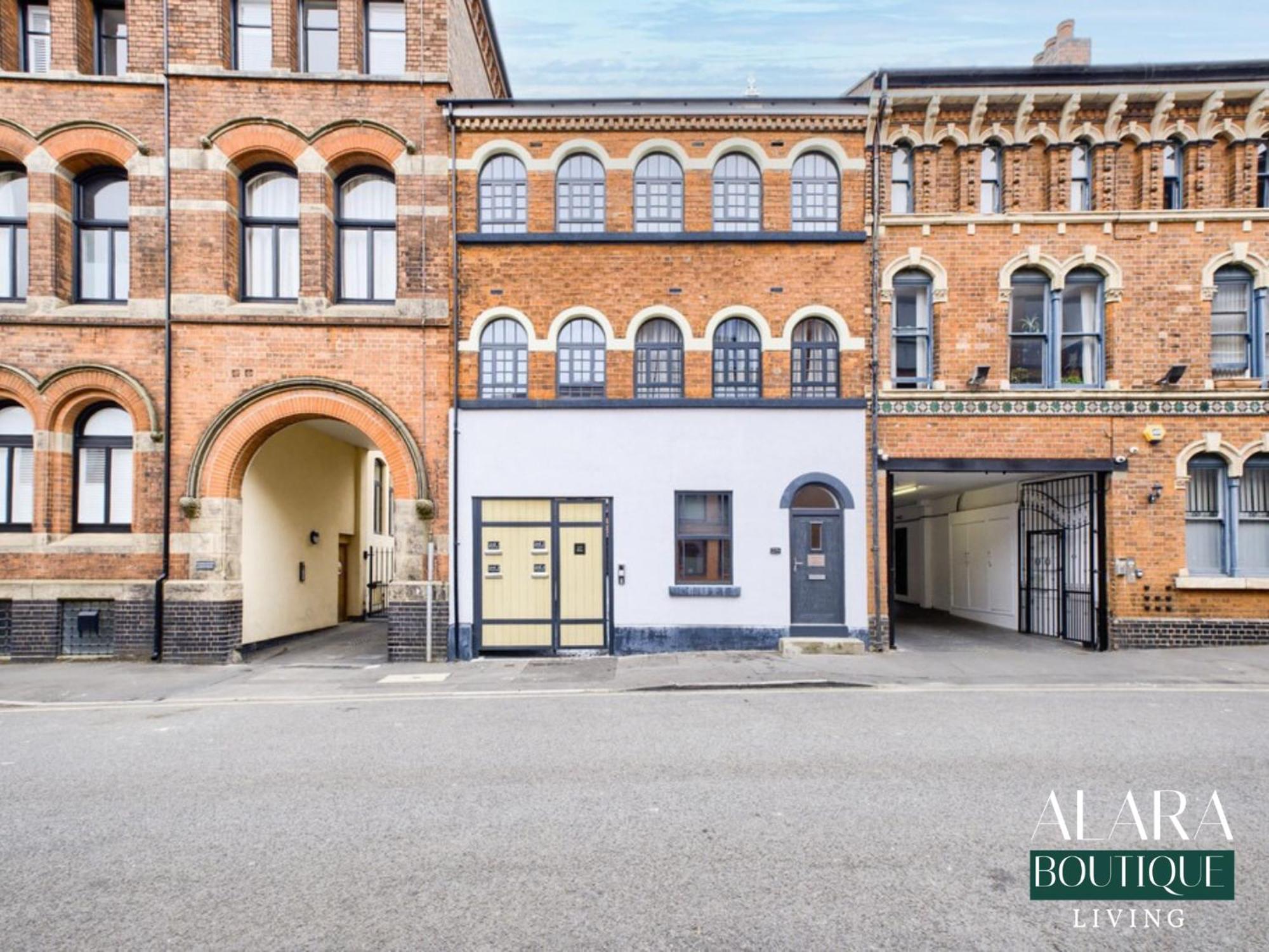 Appartement Luxury 3 Floor Townhouse Birmingham - Alara Boutique Living Extérieur photo